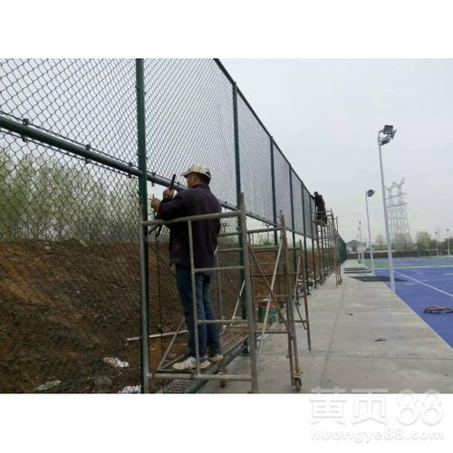 福建羽毛球場圍網 規格材質詳解及其與兒童組合滑梯的場地協同規劃